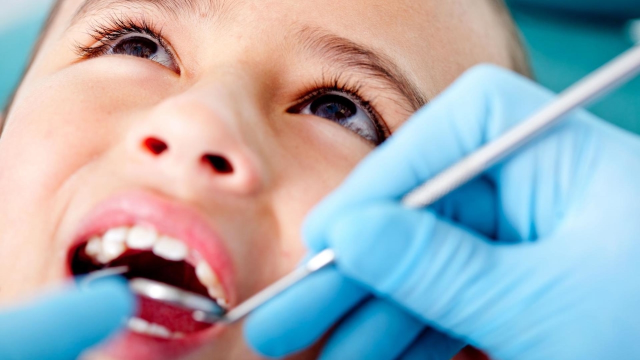 Фото: Где вылечить зубы ребенку недорого и качественно — вопрос, которым задаются родители